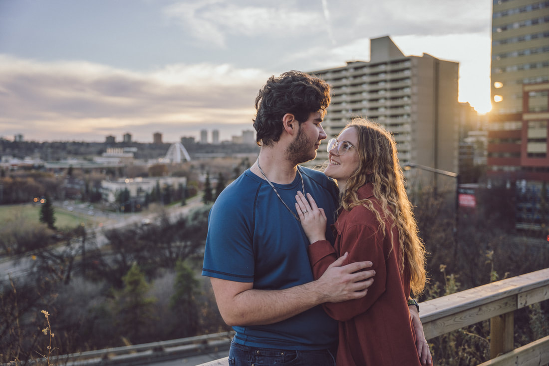Couple's photoshoot in Edmonton with sunset in backgroud